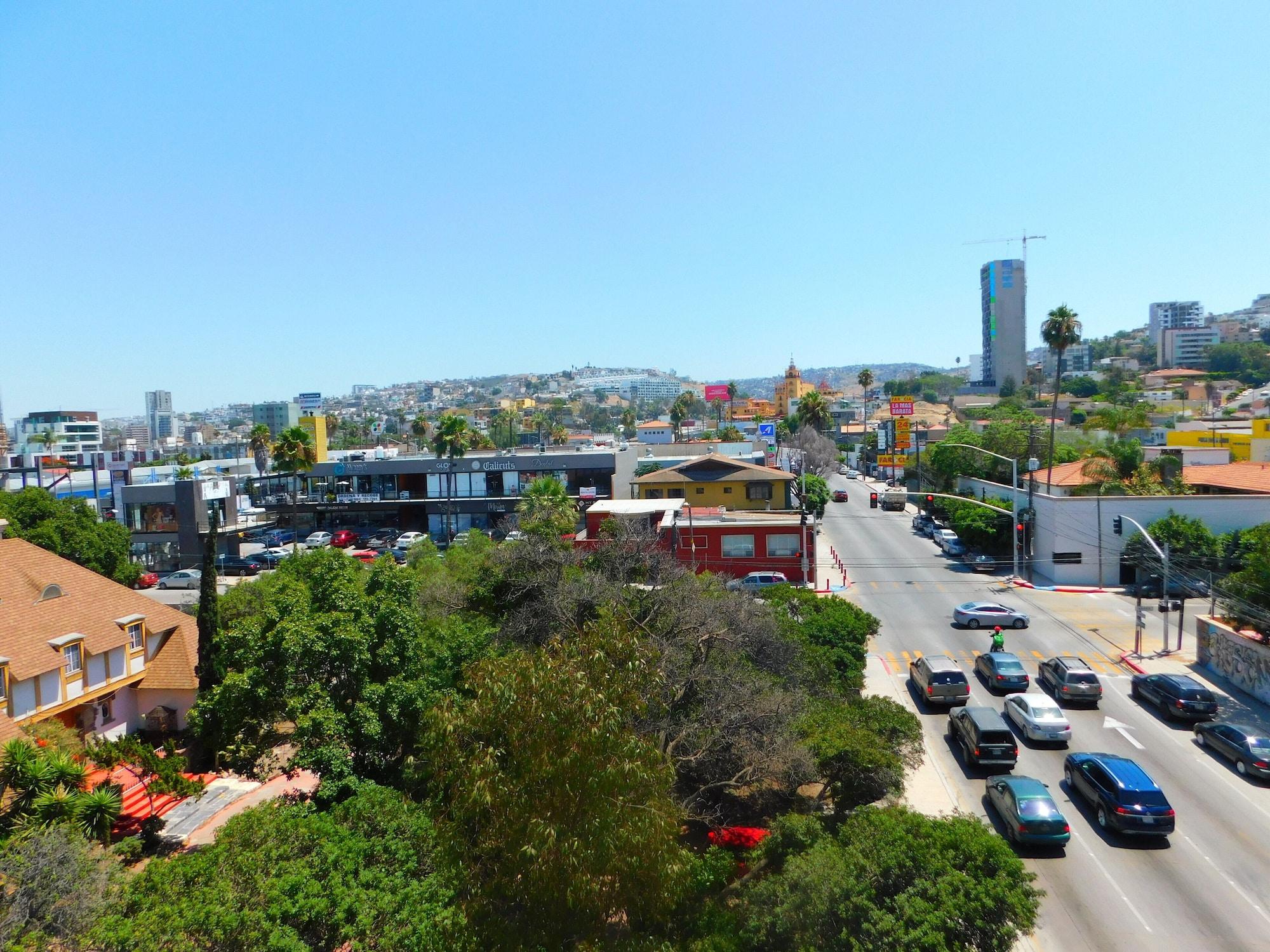 Hotel Palacio Azteca Tijuana Exterior photo